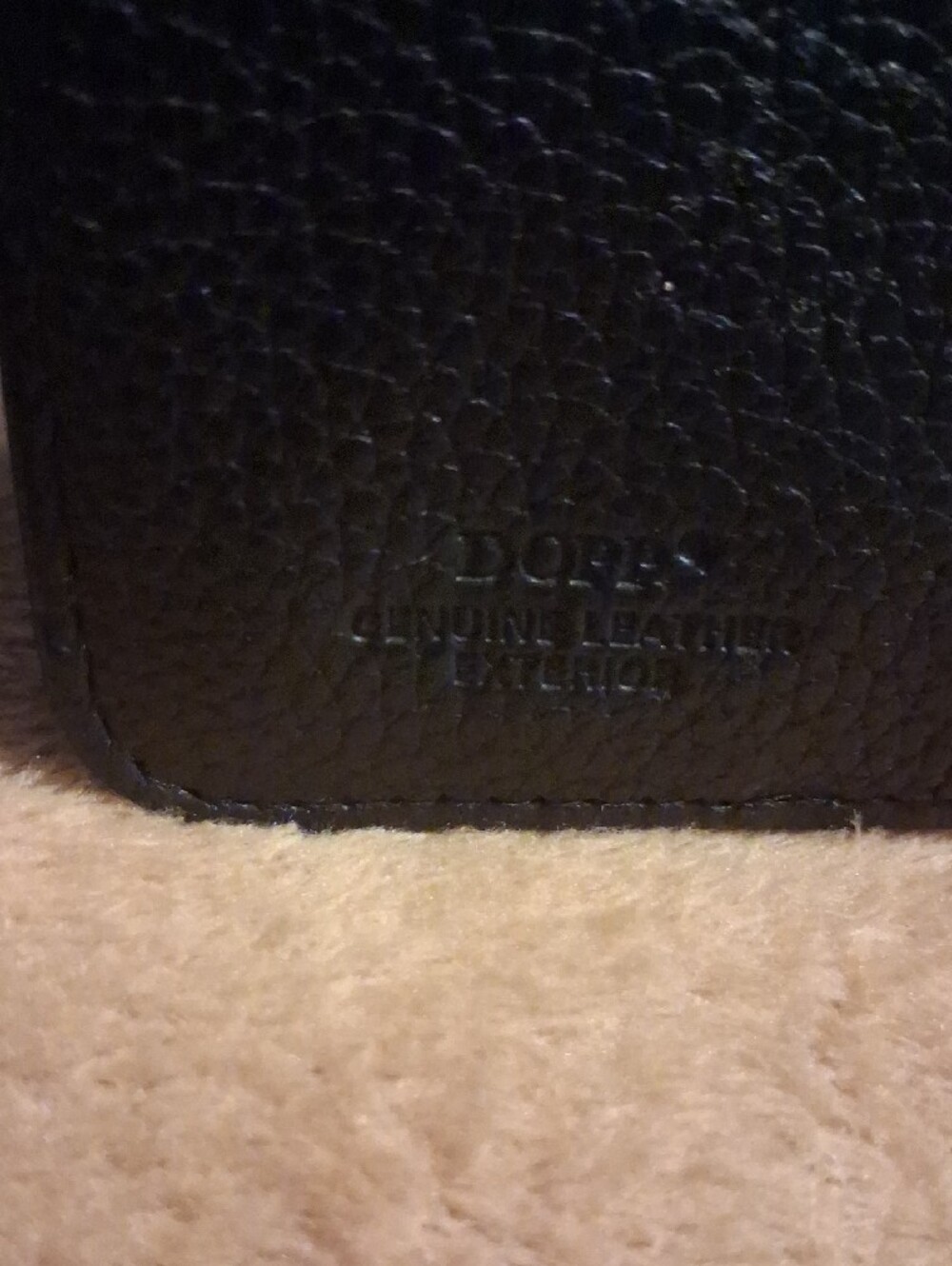 Dopp Black Textured  Wallet - Picture 2 of 4